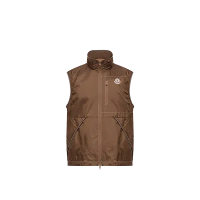 Moncler Ansiei Hooded Nylon Gilet In Brown