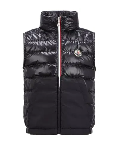 Moncler Apatou Puffer Gillet In Blue