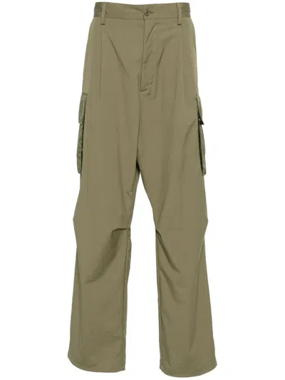 Moncler Appliqué-logo Cargo Trousers In Olive Green 81m