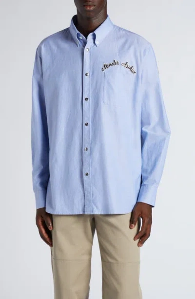 MONCLER MONCLER ARCHIVE LOGO PATCH COTTON BUTTON-DOWN SHIRT