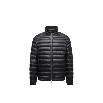 MONCLER DOUDOUNE COURTE ARNIQUE