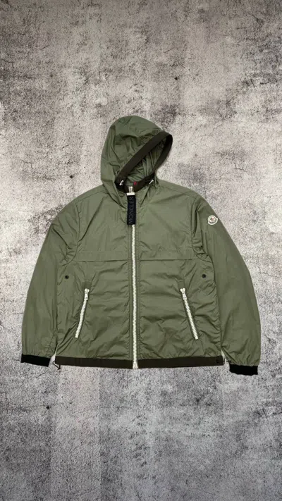 Pre-owned Moncler Ashlat Giubbotto Windproof Light Jacket In Green