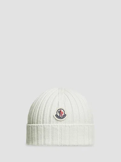 MONCLER BABY GIRL'S BEANIE HAT IN WOOL