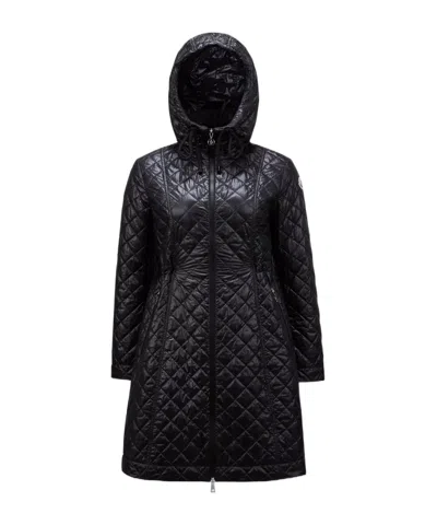 Moncler Bagnac Puffer Coat In Black
