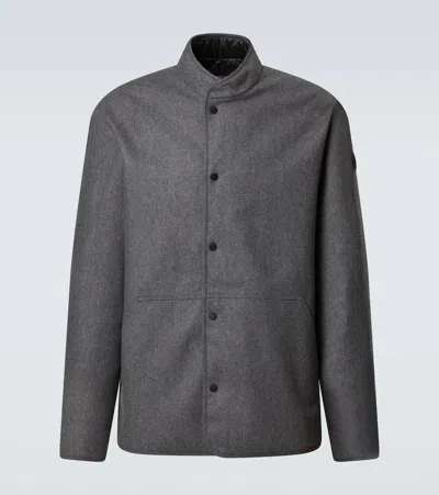 Moncler Bane Revsersible Down Jacket In Grey