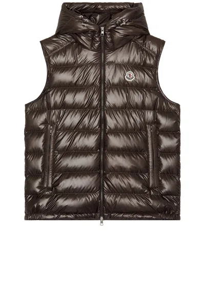 Moncler Barant Vest In Dark Brown