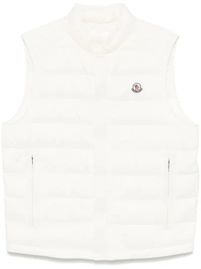 Moncler Barthe Gilet In Beige