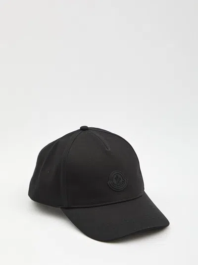 Moncler Baseball Cap In Black