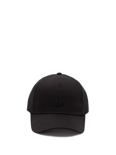 Moncler Baseball Cap In Black