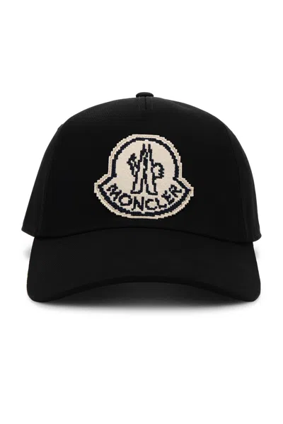 Moncler Baseball Cap In Black