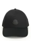 Moncler Casquette En Gabardine De Coton In Black