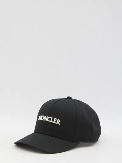 MONCLER BASEBALL HAT WITH LOGO