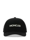 Moncler Logo Embroidery Cap In Black