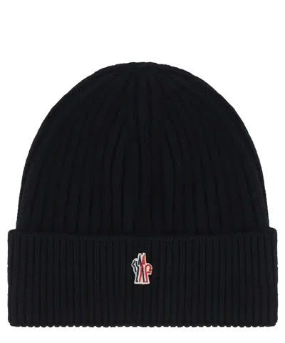 Moncler Beanie In Black