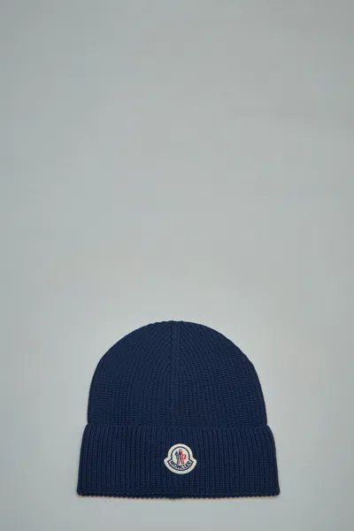 Moncler Beanie In Blue