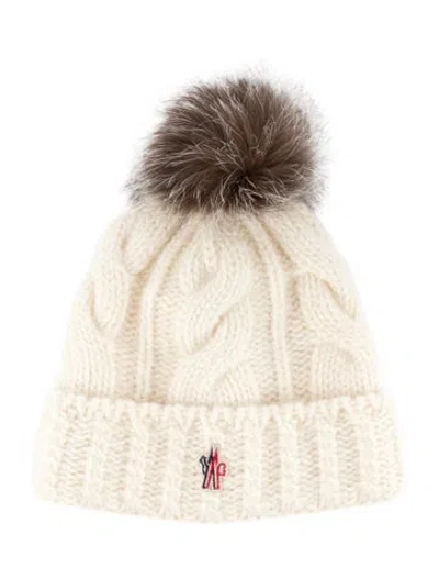 Pre-owned Moncler Beanie In Neutral
