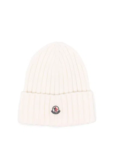 Moncler Beanie In White