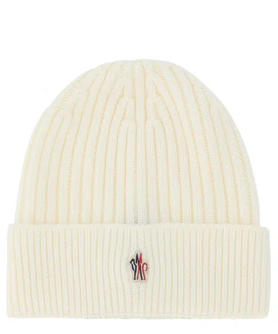 Moncler Beanie In White