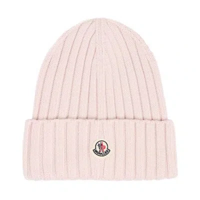 Moncler Beanie With Logo In Pink