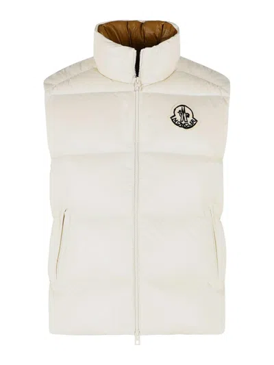 Moncler Belice Padded Vest In Ivory White Polyamide