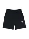 Moncler Bermuda Con Patch Logo In Cotone Blu Bambino In Black