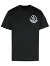 Moncler T-shirt With Logo In Black