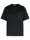 Moncler Women Logo Motif T-shirt In Black