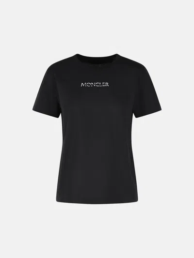 Moncler Logo Detailed Crewneck T-shirt In Black