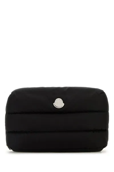 MONCLER BEAUTY CASE CARADOC IN TESSUTO NERO  DONNA