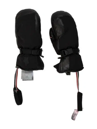 Pre-owned Moncler Black Gloves With Buckle Closure