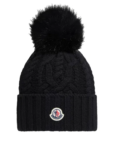 MONCLER BLACK LOGO BEANIE HAT