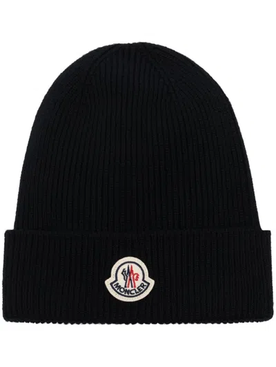 MONCLER BLACK LOGO BEANIE HAT