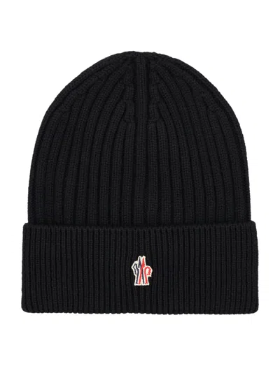 Moncler Black Logo Beanie Hat In Brown
