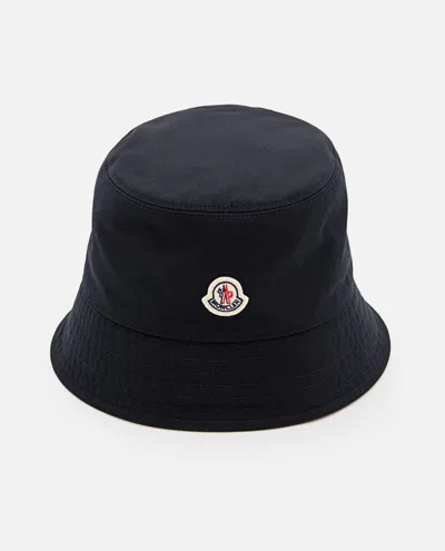 MONCLER BLACK LOGO BUCKET HAT
