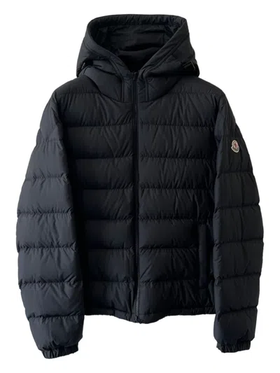 MONCLER BLACK LOGO HOODED QUILTED JACKET