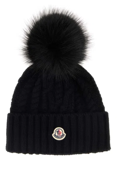 MONCLER BLACK LOGO POM POM BEANIE HAT