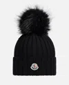 Moncler Black Logo Ribbed Texture Beanie Hat In Black