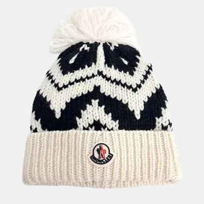 Pre-owned Moncler Black/cream Wool Beanie