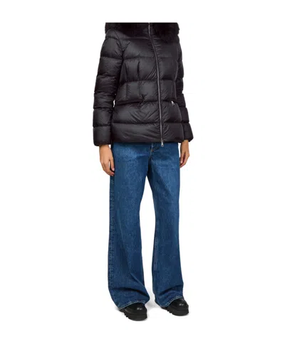 Moncler Boed Down Jacket In Black