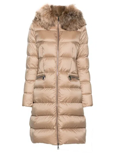 Moncler Boedic Puffer Coat In 中性色