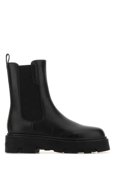 Moncler Boots In Black