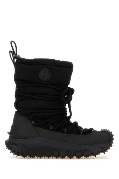 Moncler Boots In Black