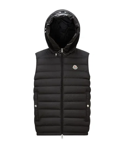 MONCLER MONCLER LOGO PATCH ZIP-UP PADDED VEST