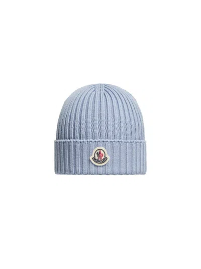Moncler Beanie With Logo In Blue