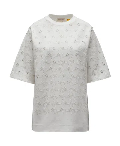 Moncler Broderie Short Sleeved T-shirt In White