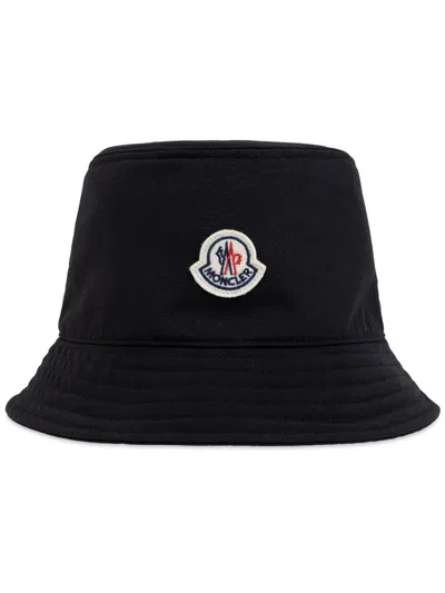 MONCLER MONCLER BUCKET HAT. ACCESSORIES