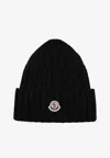 Moncler Mol20933b00036a9327999bb Ribbed Merino Wool Beanie In Black