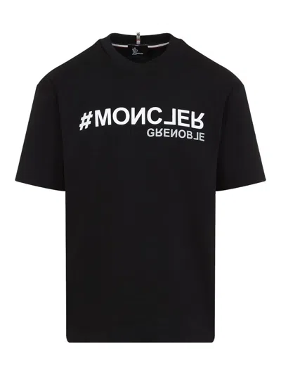 Moncler T-shirt
