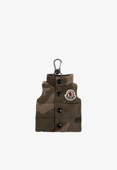 Moncler Camouflage Down Vest Shape Keyring In Green
