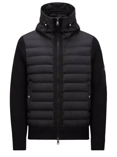 Moncler Cardigan Con Cappuccio Imbottito In Black